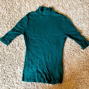 Gently worn Topshop ribbed short sleeve turtle neck size  4